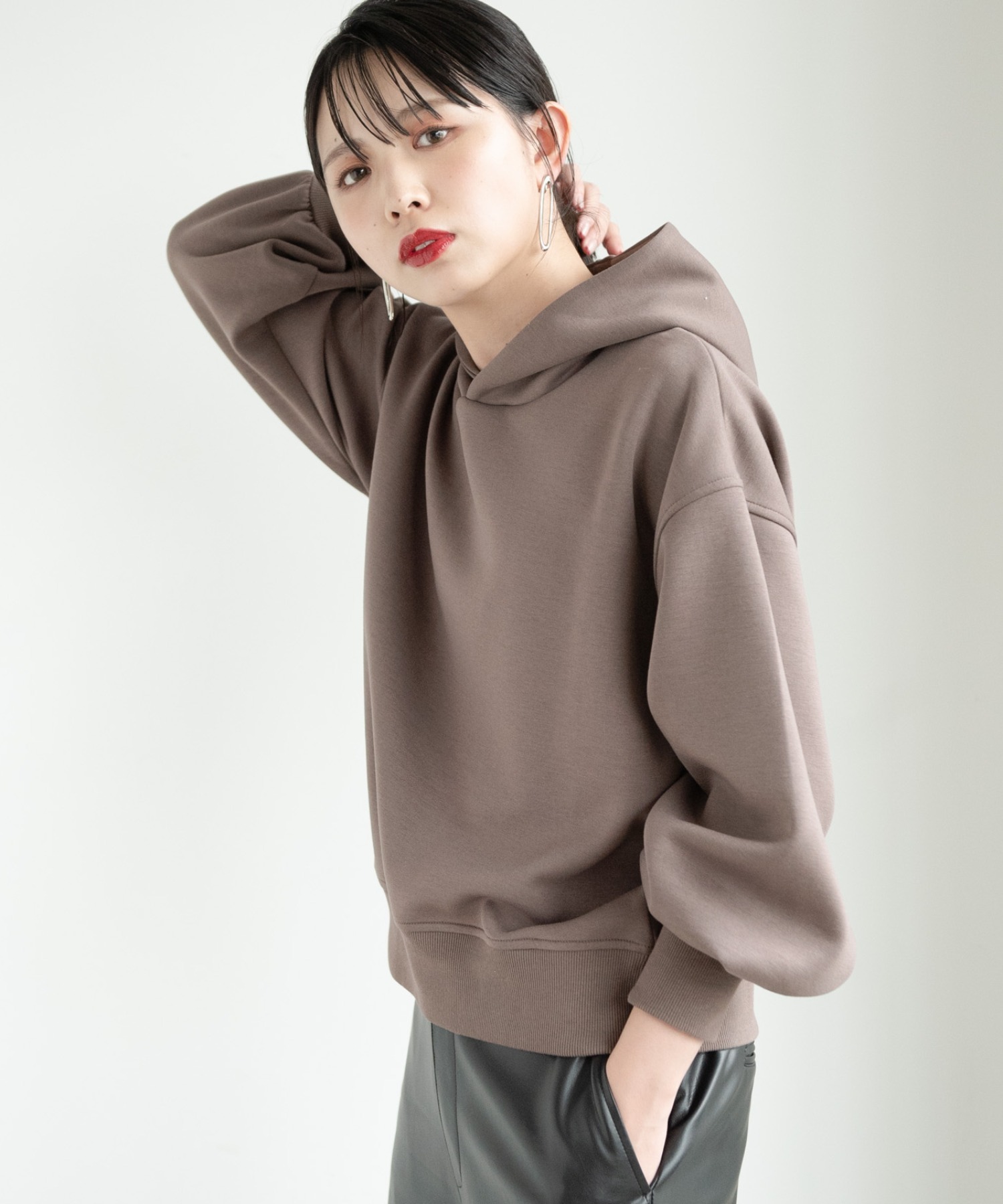 新作きれいめパーカー Base Mag 新作きれいめパーカー Base Mag