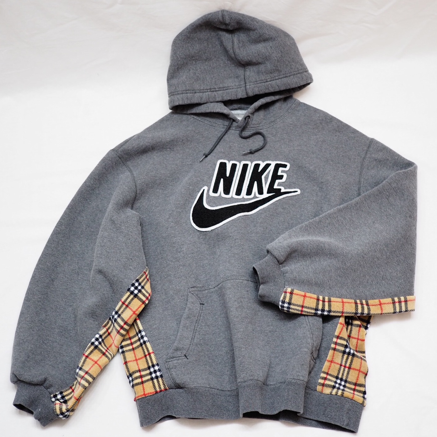 ハイスペックフーディー | NIKE×BURBERRY