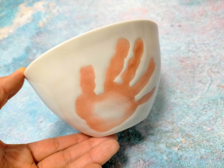 新発売 赤ちゃんの手形をそのまま残せる てがたのお茶碗 Base Mag
