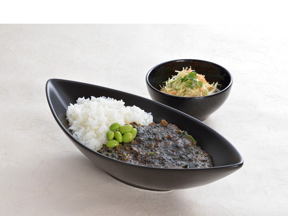 ほんとにレトルト？楽ちん美味しいほうれん草とゴマの新感覚レトルトカレー