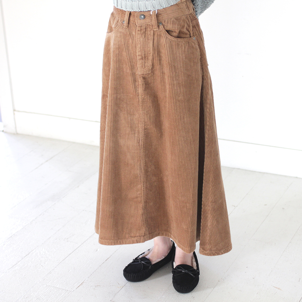 このスカート、とてもかわいいです♪ | voice clothing store
