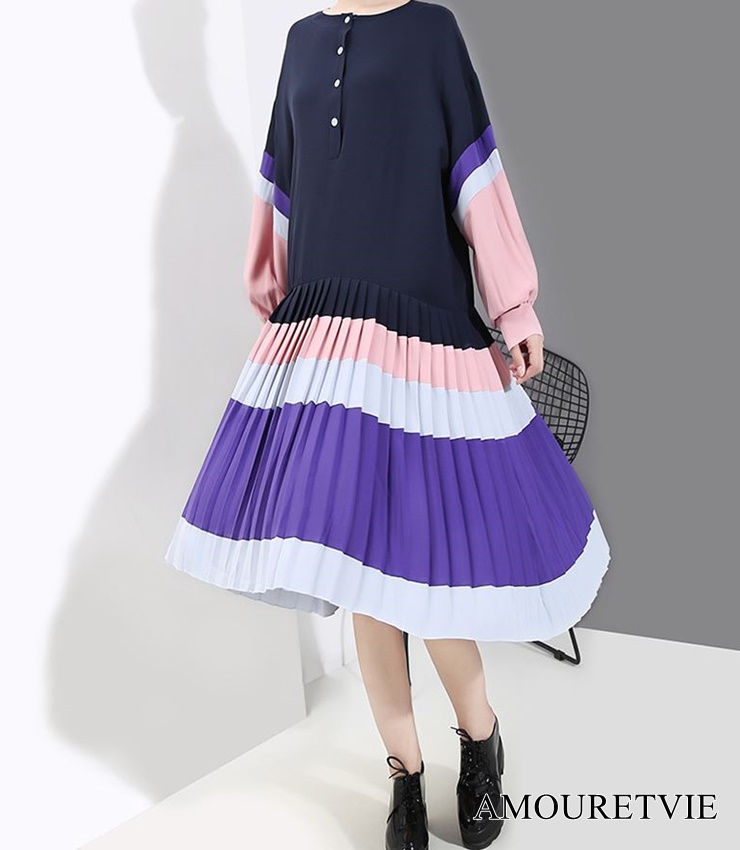 爽やかなスカートが印象的でおもわずお出かけしたくなる一枚♪レジャーや女子会等活躍の幅も広いです☆