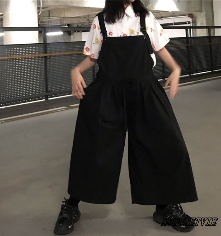 普段とは違うビッグサイズのサロペットが超可愛い一枚♪長く愛用できて個性が出るユニークなお洋服★