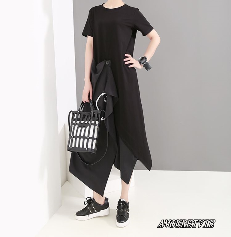 インパクトの大きいスカートとクールなシルエットが独創的なワンピース 簡単ワンピだからこそオシャレに Amouretvie 韓国系 モード系 個性的ファッションの通販サイト
