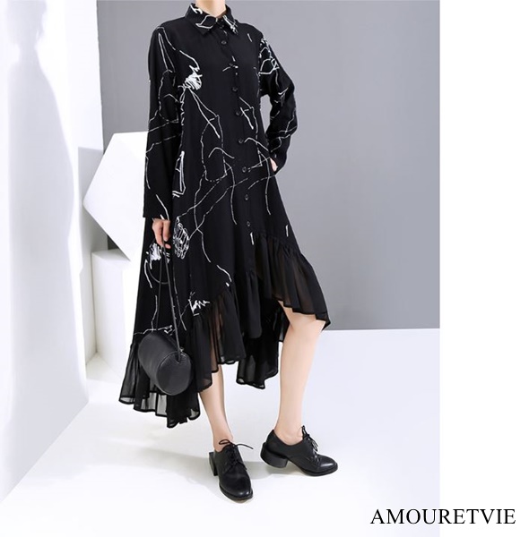 アート感じるモダンデザインが印象的で高級感のあるスカートも可愛いワンピース☆