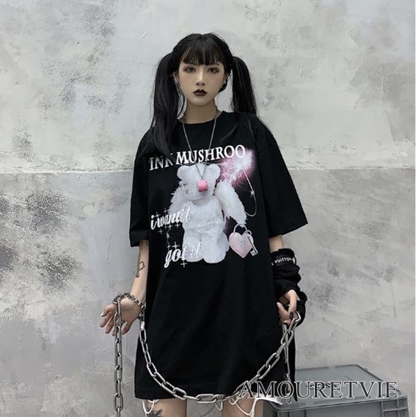 個性的な天使のクマ柄がキュートな一着☆ロング丈でチュニック的な着こなしが出来る点もポイント!!