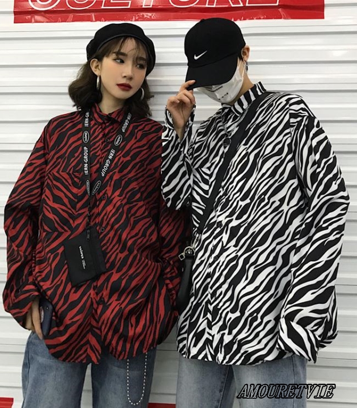 個性的な縞模様が目を引くオシャレシャツ♪派手に見えて意外とシンプルなデザインでコーデも合わせやすい☆