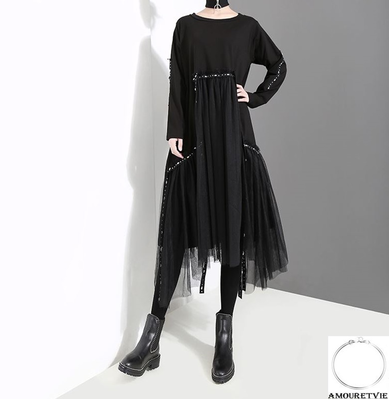 個性的なスカートがロックテイストを感じさせる一着 冬に燦然と輝くモード感満載のワンピースです Amouretvie 韓国系 モード系 個性的ファッションの通販サイト