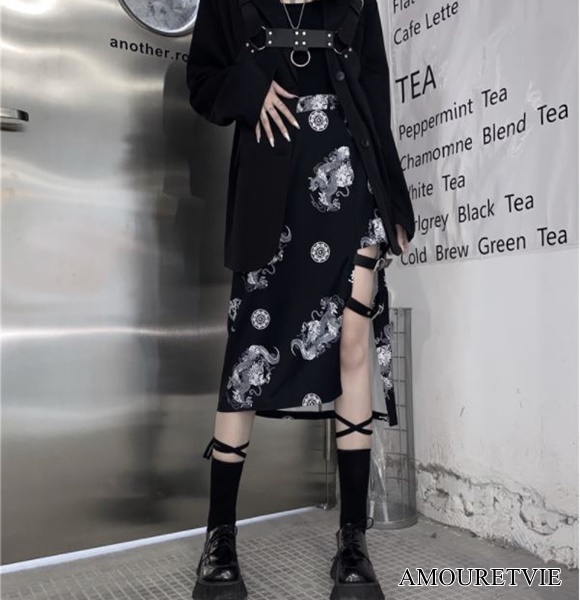 香港風のデザインが新しいコーデを実現するロングスカート☆