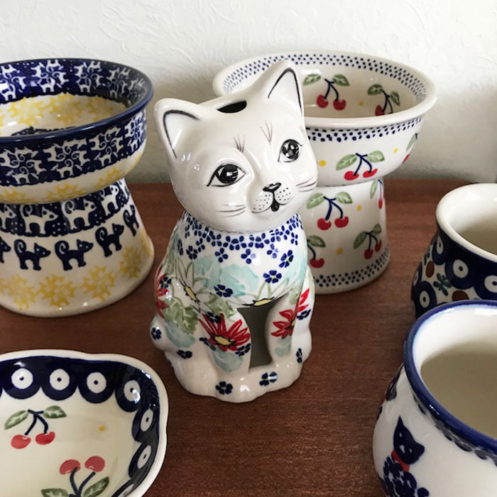 おしゃれな北欧ポーランド陶器のおすわり猫アロマポット 猫グッズの Nyanx Store