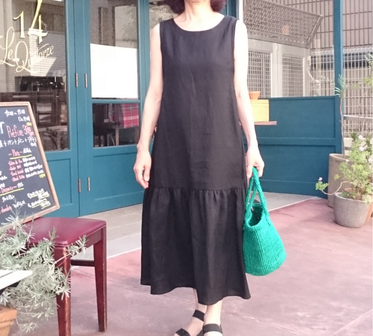 低身長でも似合う 色々な着こなしができる大人の女性のティアードワンピースです Base Mag