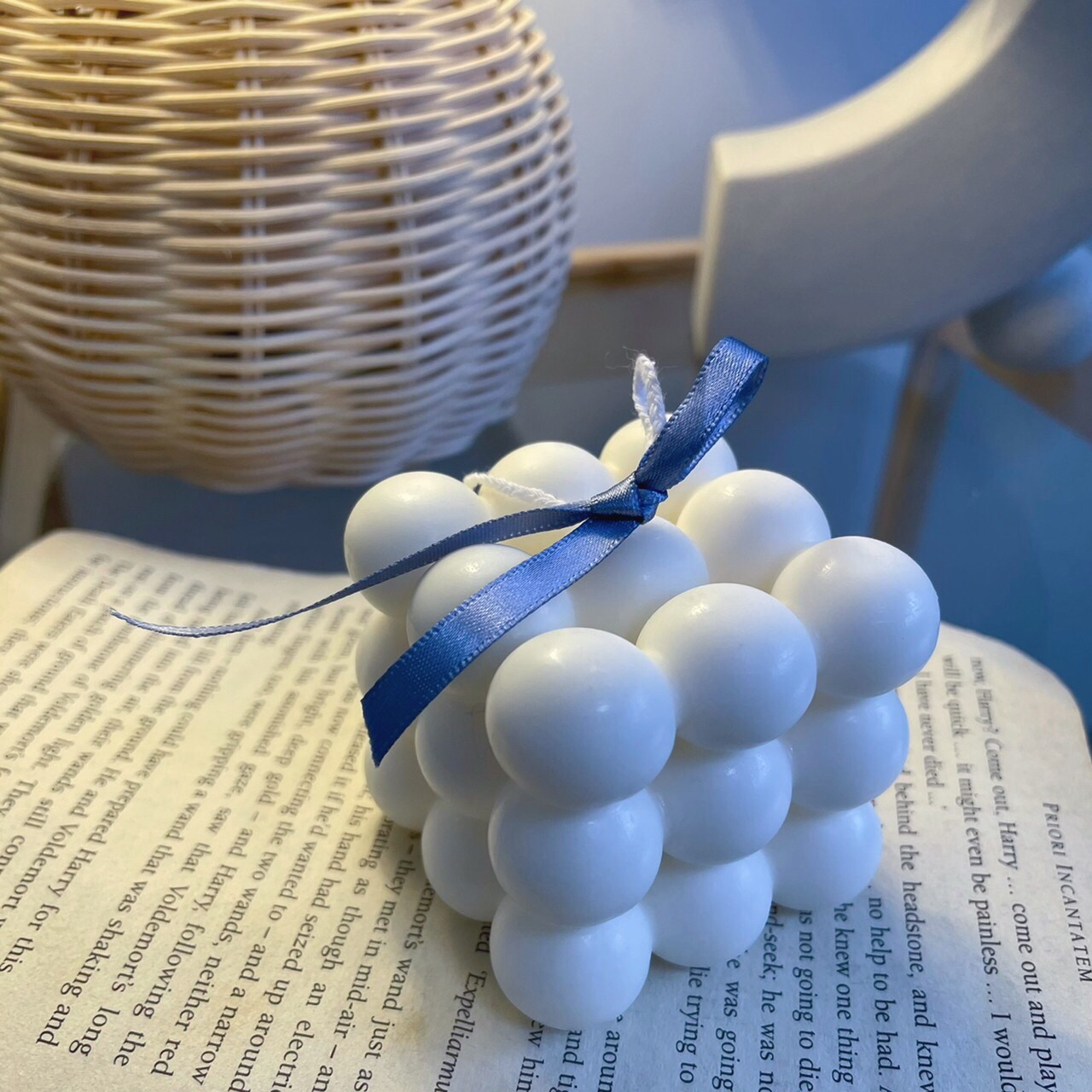 夜のリラックスタイムにソイキャンドルを Base Mag