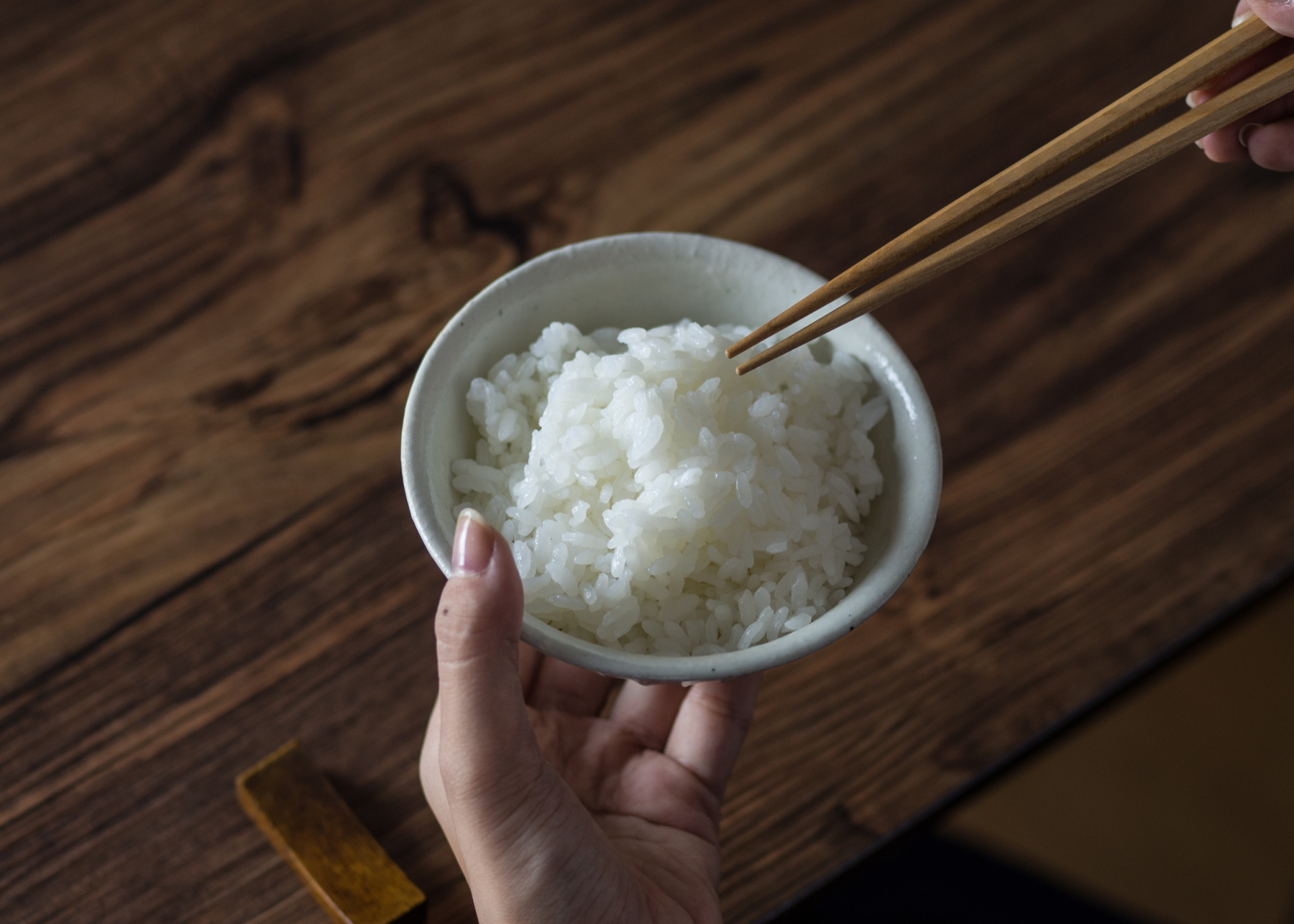 信楽のご飯茶碗で炊きたてご飯を食べよう Base Mag 信楽のご飯茶碗で炊きたてご飯を食べよう Base Mag