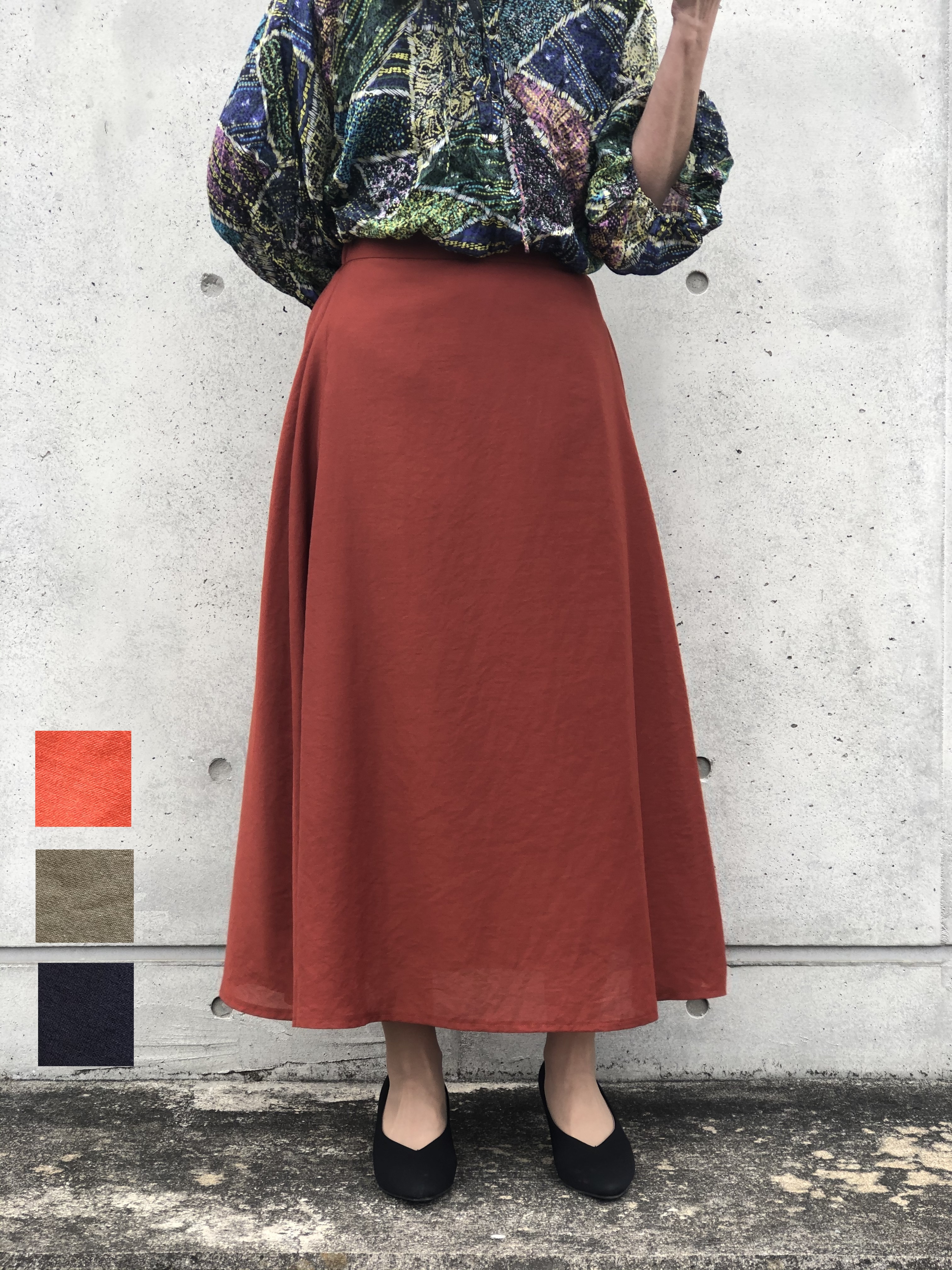 透け感があり、長く着用できる、ロング丈スカート【日本製】