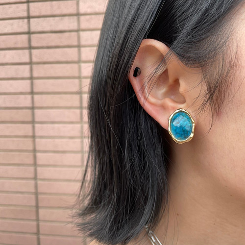 マーブル模様が人気！ マーブルストーン カレッジ イヤリング