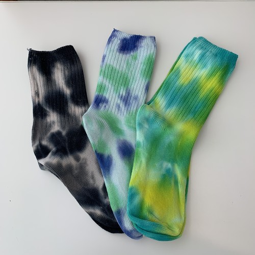 派手カラーが可愛い！〈 FLOWERS SOCKS / フラワーズソックス〉 タイダイ  ソックス