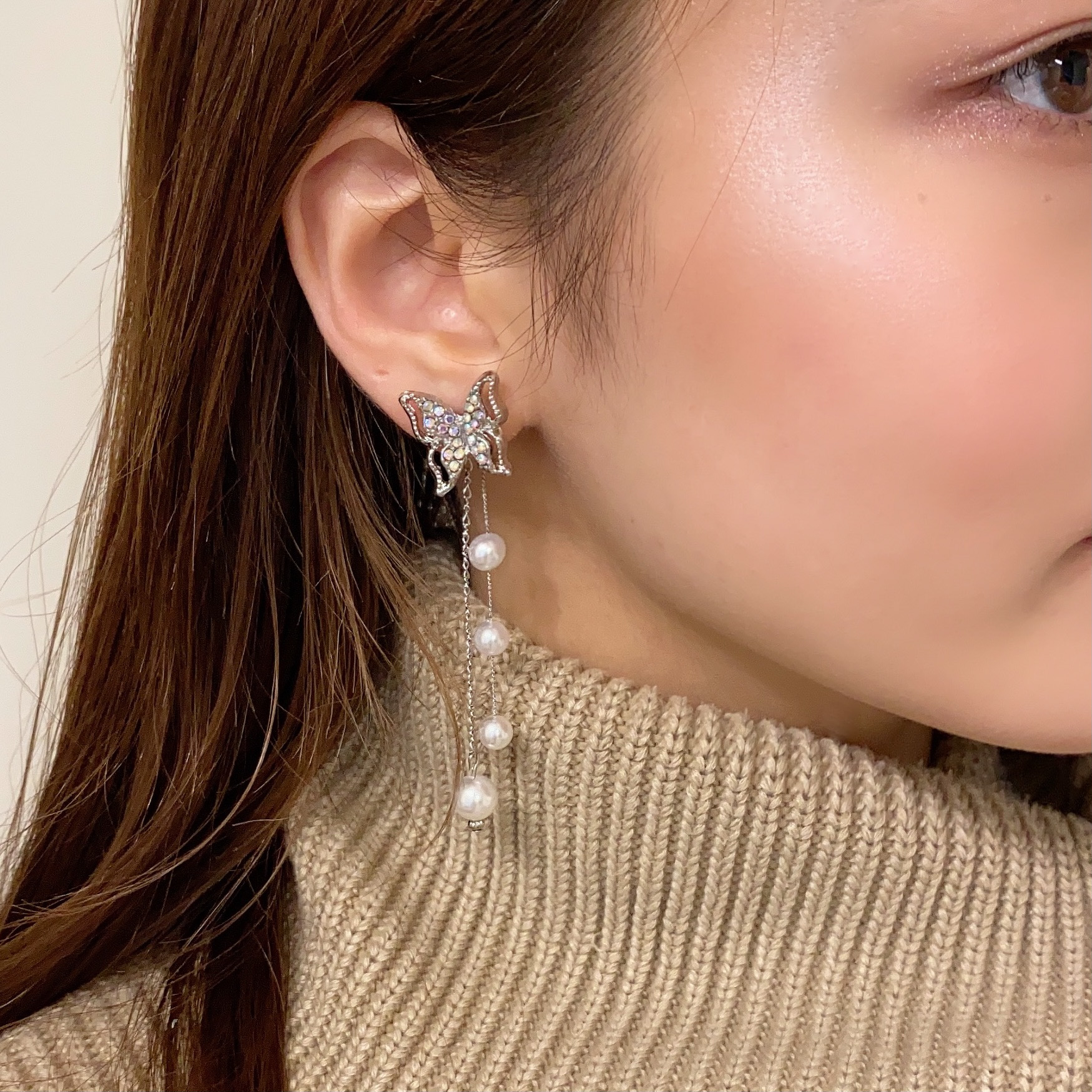 小顔効果ピアス 人気のバタフライシリーズより可愛すぎるitemをご紹介 Base Mag 小顔効果ピアス 人気のバタフライシリーズより可愛すぎるitemをご紹介 Base Mag