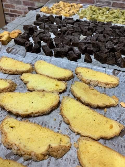 癖になる美味しさです！『coconrusk』メロンパンラスク