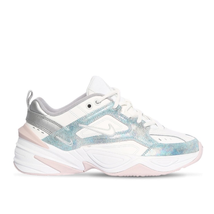 海外限定モデル 今春注目のnikeスニーカー ピンク 黒系 8種類一挙ご紹介 E Z Base Mag