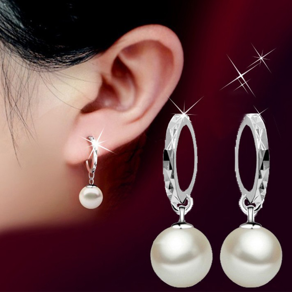 フェイクパールピアス