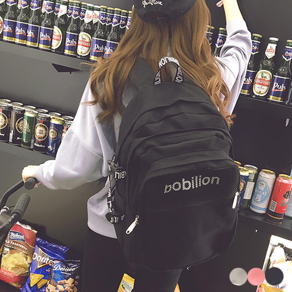 おしゃれなリュックバッグ