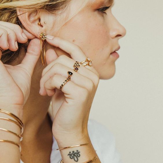 Studio Grun 天然石が美しいデザインジュエリー Kisslife