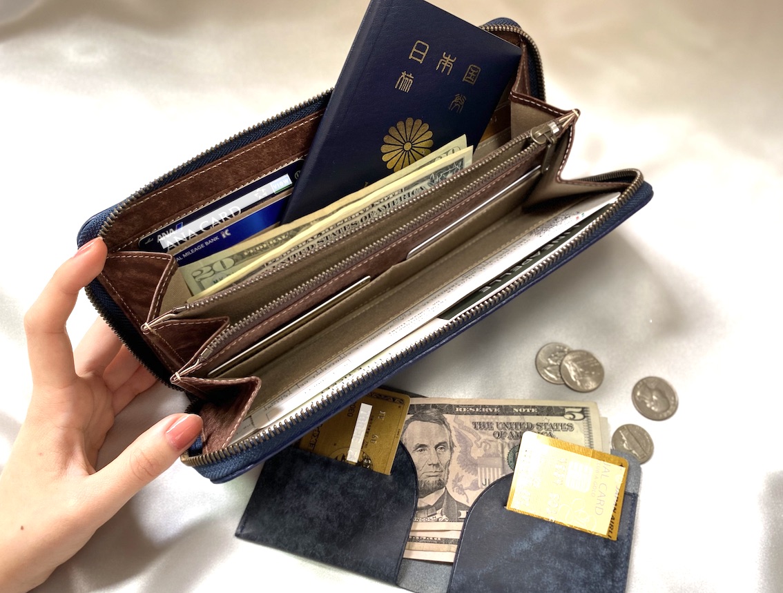 海外出張に超便利！『すべてが一つにまとまった財布』