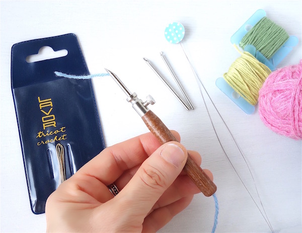 NASKA 手芸用具 パンチニードル 針 刺繡用 中細~並太毛糸用 ウッド 7255