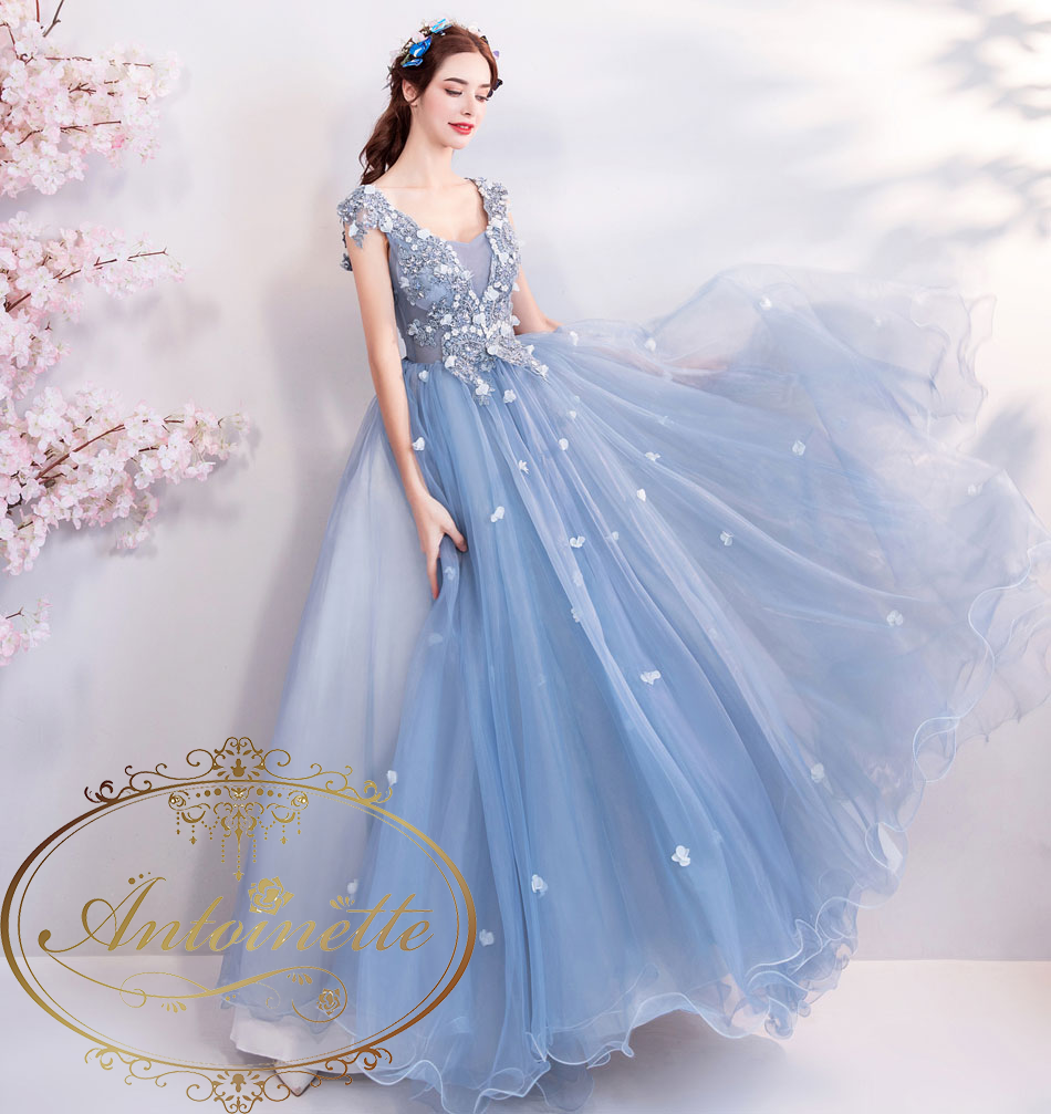 Blue Flower Dress Wedding Import 花柄 刺繍 ウエディングドレス 海外挙式 フォトジュニック Antoinette