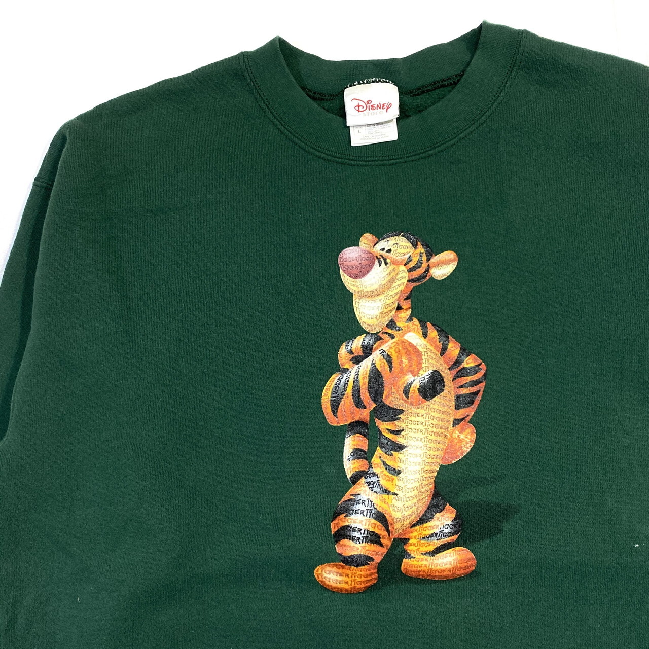 Disney Store ディズニー くまのプーさん ティガー プリントスウェット キャラクタースウェット ヴィンテージ ビンテージ グリーン 緑色 メンズl 古着 スウェット Cave 古着屋 公式 古着通販サイト