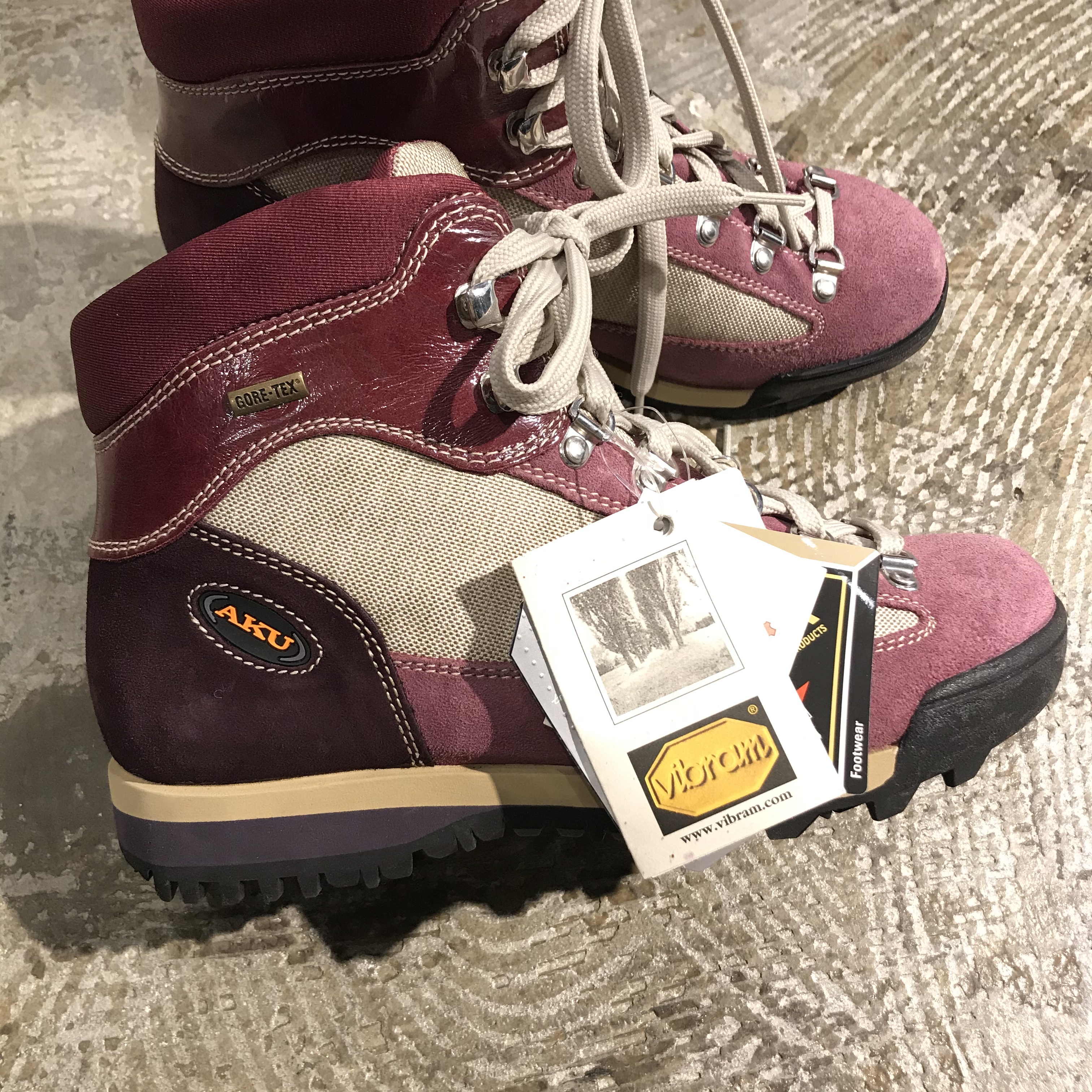 Aku トレッキングシューズ 登山靴 ピンク パープル ｕｔａ５