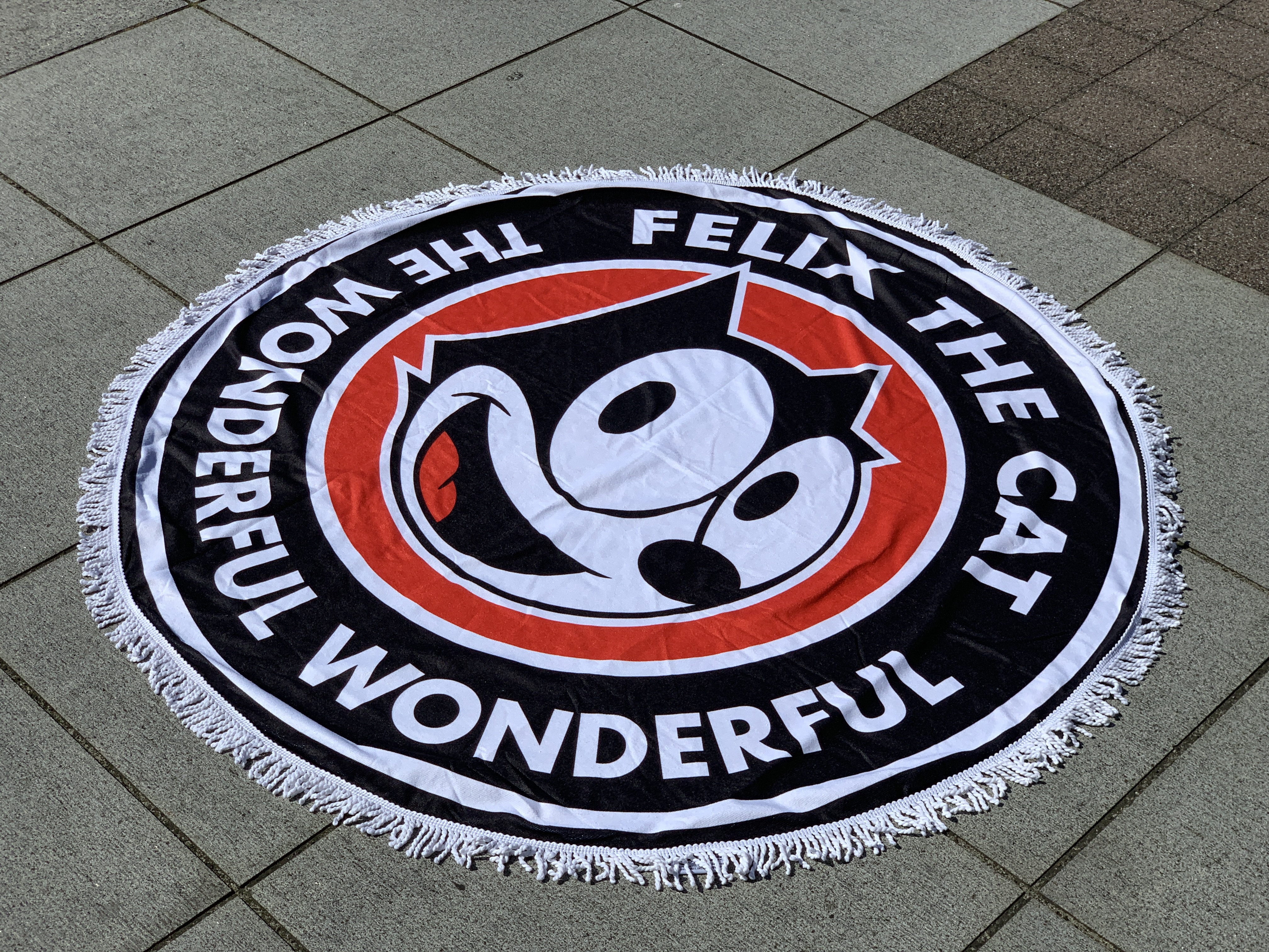 フィリックス ザ キャット ラウンド ビーチタオル 丸型 直径150cm フリンジ付 Diggit Official Shop フィリックス ザ キャット ラウンド ビーチタオル 丸型 直径150cm フリンジ付 Diggit Official Shop