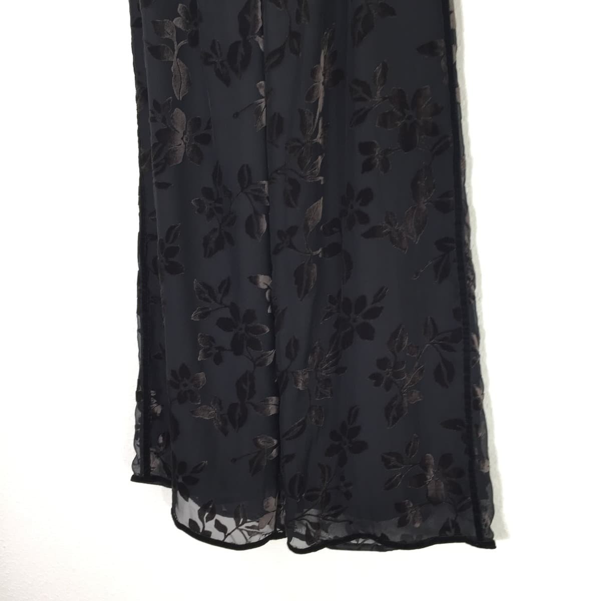 aw Ameri Vintage アメリヴィンテージ Undressed Luna Opal Wide Pants ワイドパンツ 花柄 黒 フクル ファッションブランドユーズドセレクトショップ aw Ameri Vintage アメリヴィンテージ Undressed Luna Opal Wide Pants ワイドパンツ 花柄 黒 フクル ファッションブランドユーズドセレクトショップ