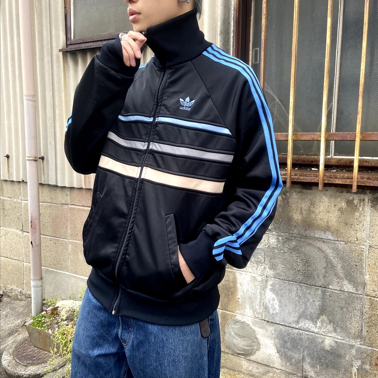 90s 3本線トラックジャケット M ロゴ刺繡 黒×白 【お試し価格！】