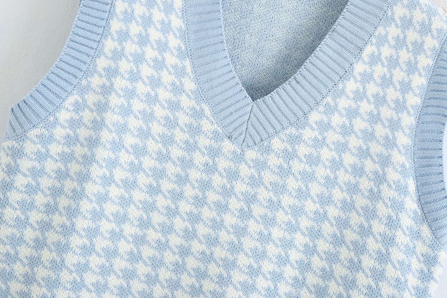 ３color 千鳥柄 ニットベスト Bostezo