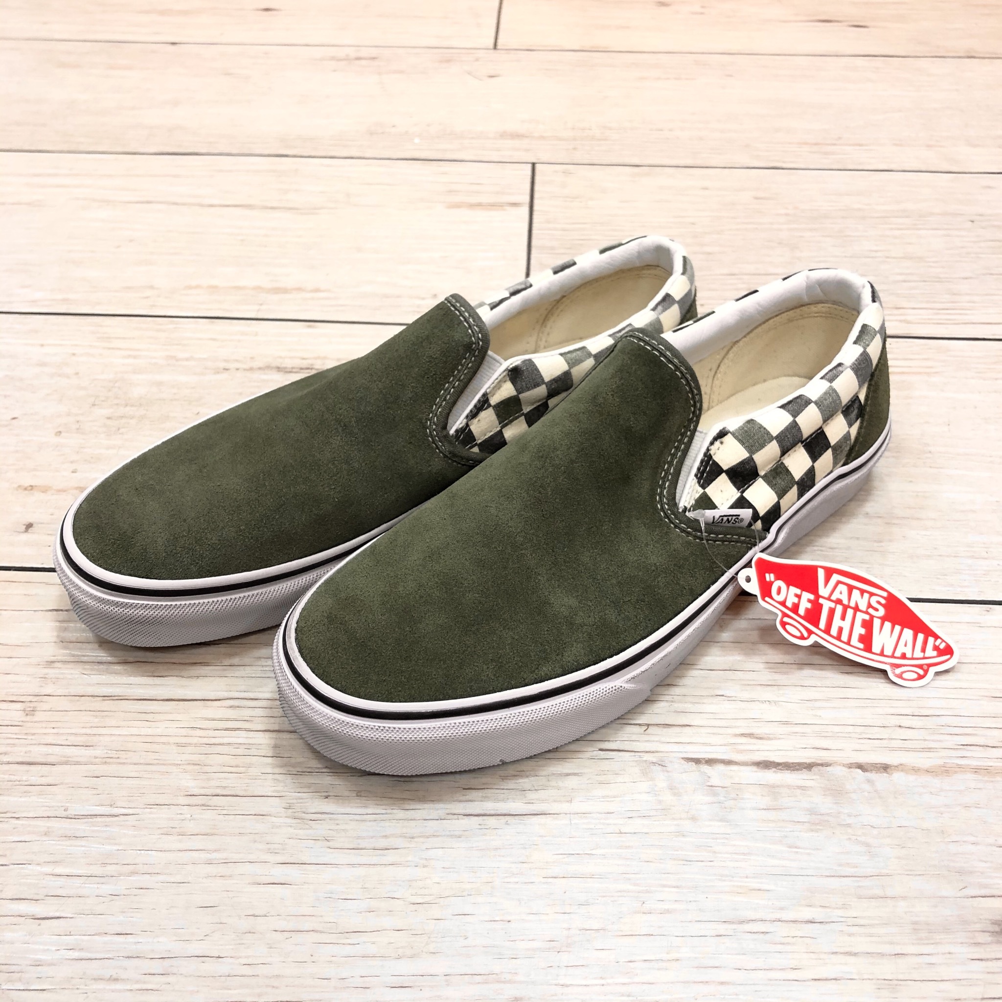 vans slip on grape leaf