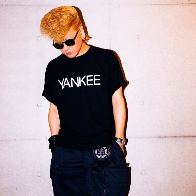 Skullshit Saturday Nite Collaboration Yankee Tシャツ スカルシット 綾小路翔 氣志團万博19 ヤンキーｔ 半袖 黒 ブラック ドクロ メンズ レディース Rock Punk ロック パンク バンド フェス 骸骨祭り ギフトラッピング無料 ステージ衣装 Rogia Rogia Web Store