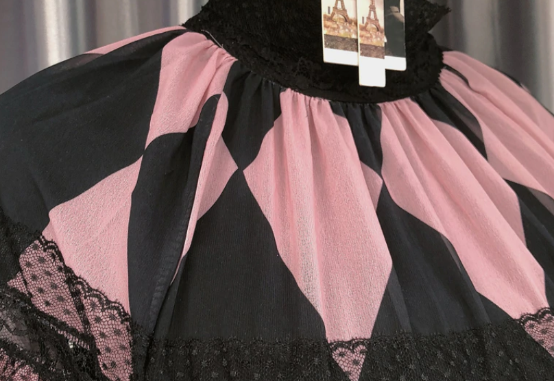 ダイヤ柄 ワンピース ドレス ピンク 黒 舞台衣装 インスタ映え 被写体 モデル Luxury Fantasy World Dress Antoinette