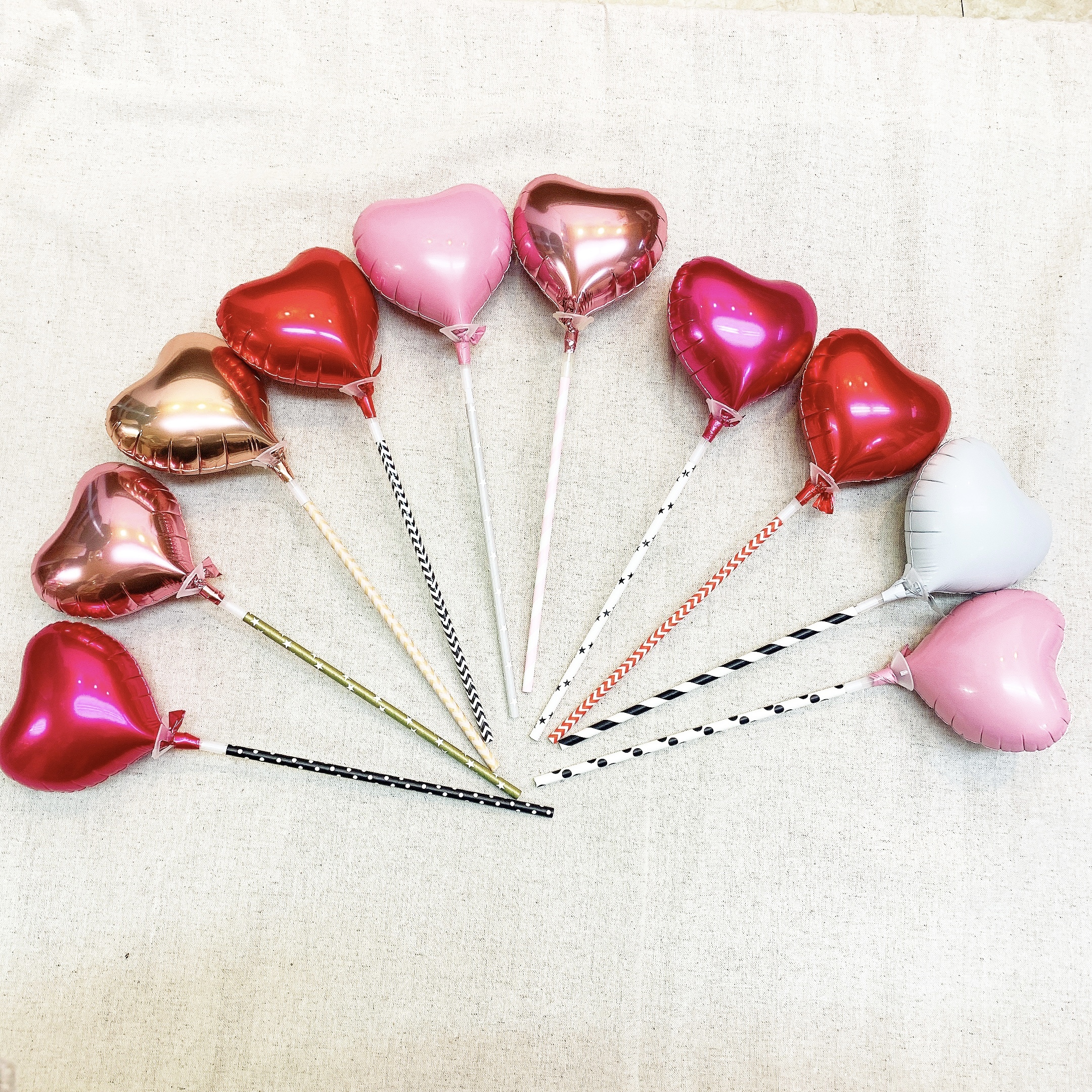 Loveハートスティックバルーンおまかせ10本 送料無料 Rainbow Mart