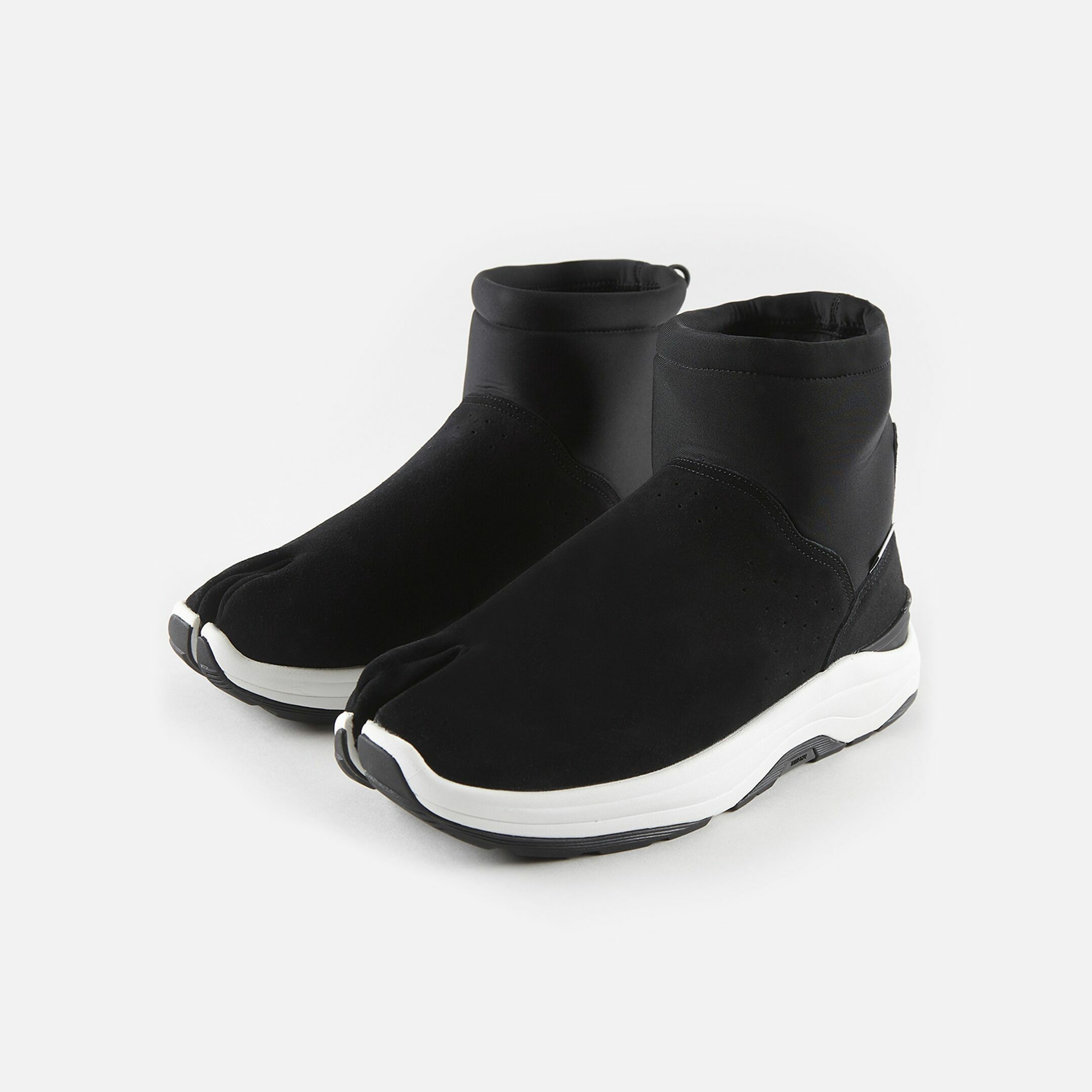 maharishi suicoke