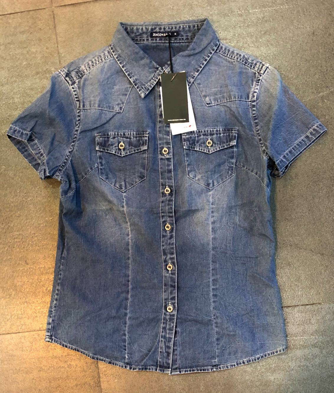 カジュアルデニムシャツ 半袖 ショート丈 ウォッシュド ベーシック 無地 春夏 レディース 代 30代 女子会 おでかけ 通学 Dj Freak