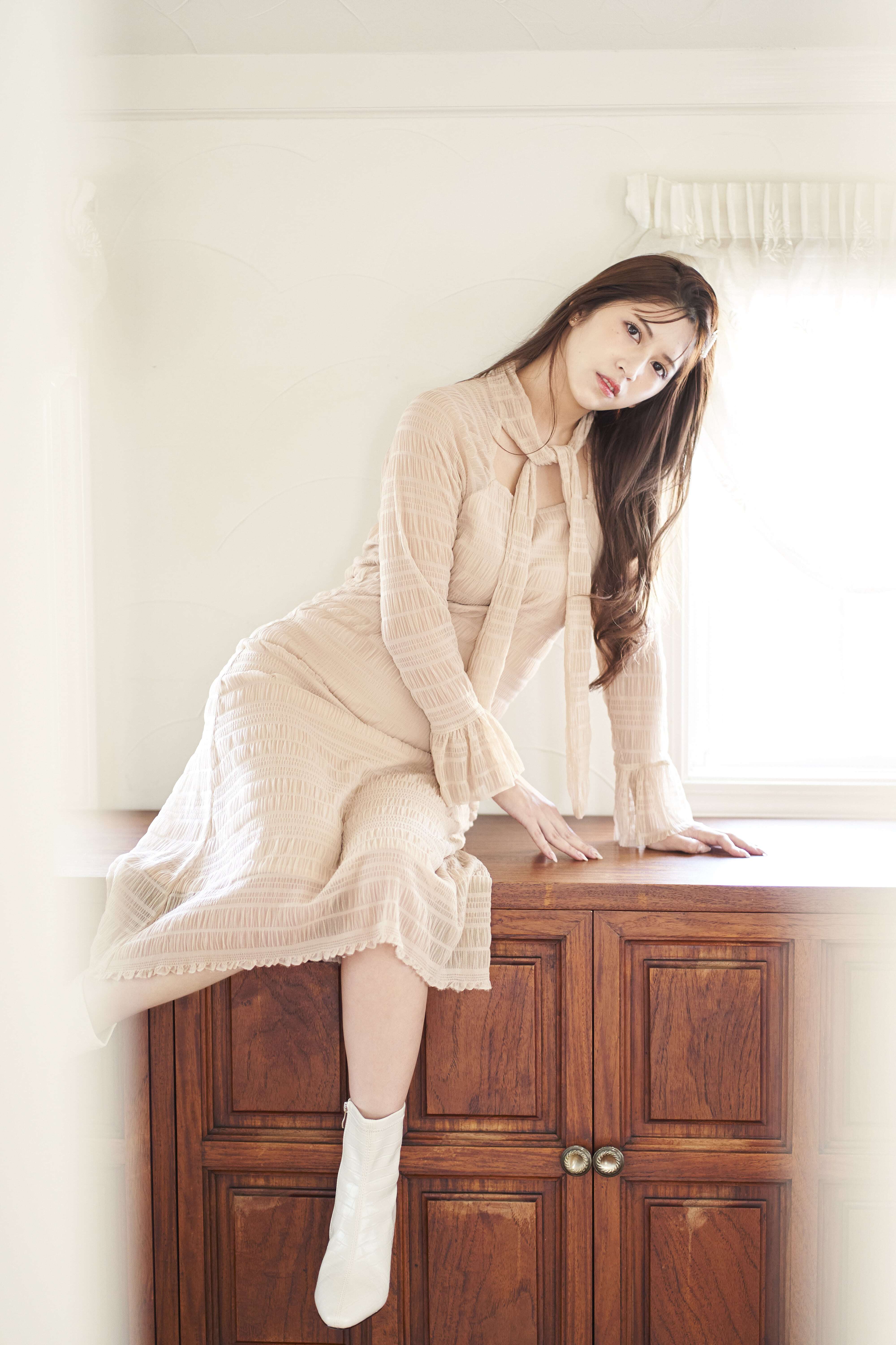 七つ森りり プリーツリボンタイワンピースso1071 Stella Tokyo