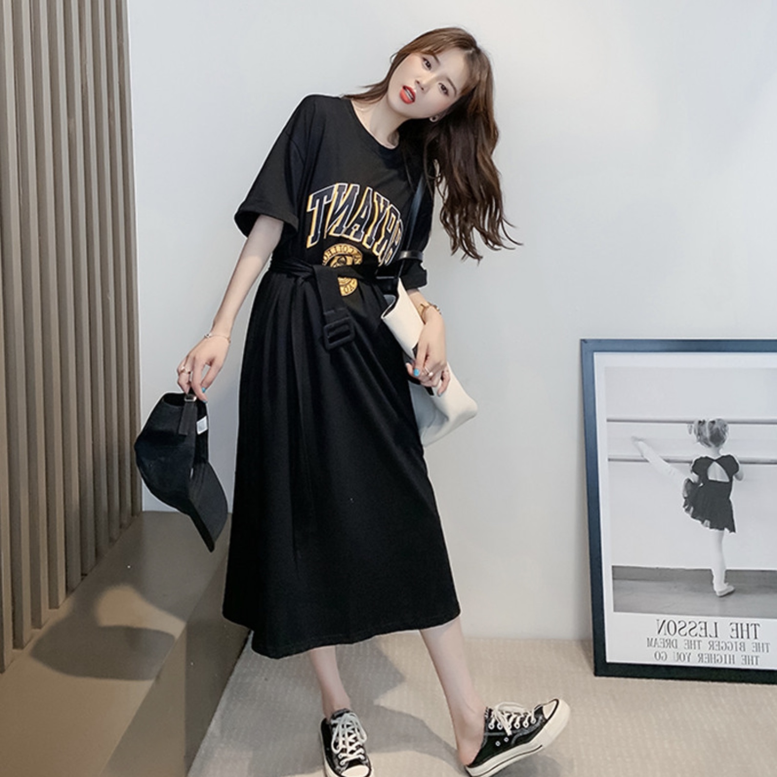 送料無料 こなれ女子 コーデ 2点セット ベルト付き ビッグ Tシャツ ワンピース ロゴ プリント 映え ゆるダボ ラフ カジュアル チュニック Lamitte Deco トレンド 韓国ファッション ショップ