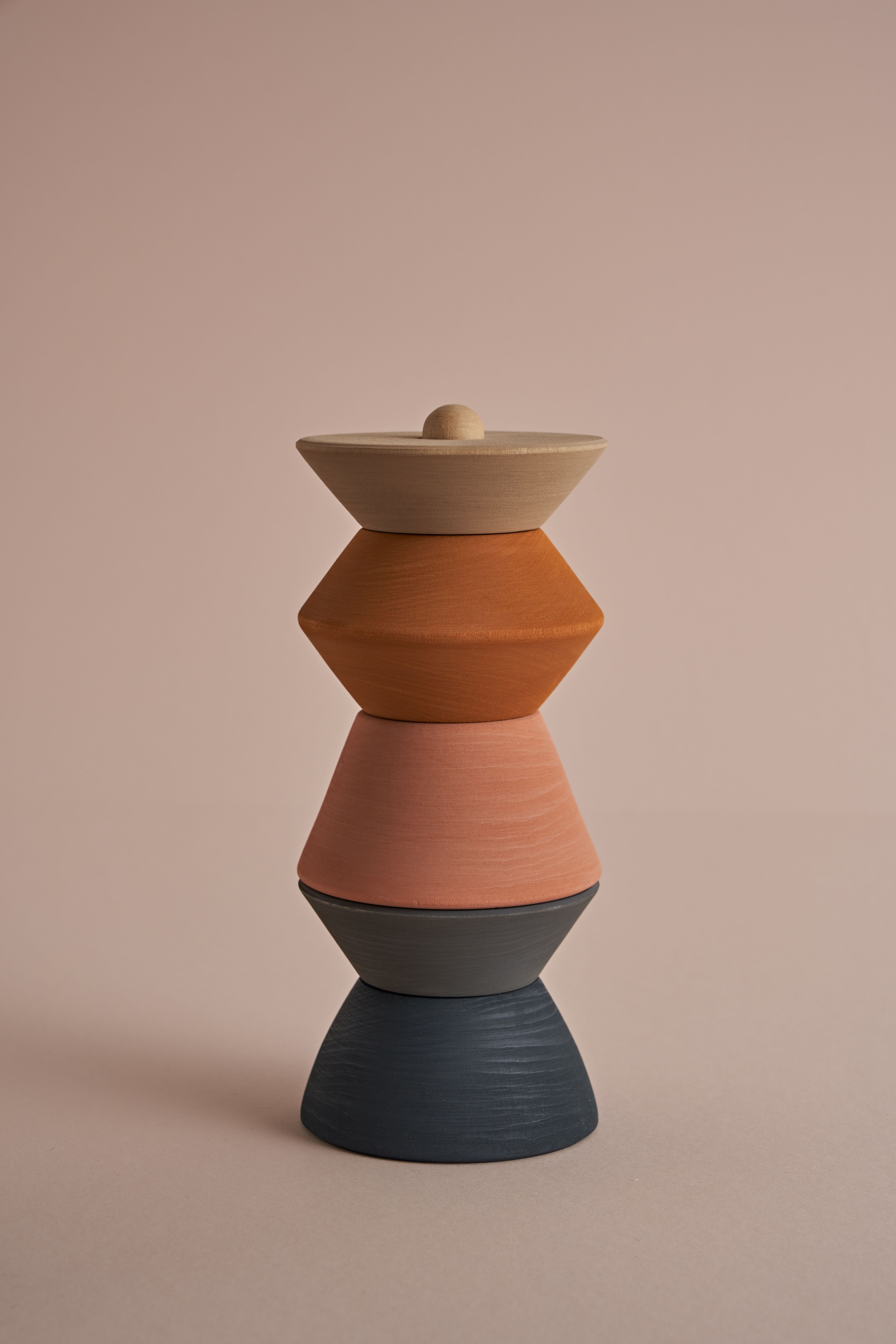 Radugagrez ラドガグレ Big Sculpture Stacking Tower 木のおもちゃ 知育玩具 ごっこ遊び おしゃれインテリア 誕生日プレゼント ギフト 木のぬくもり スタッキング 積み木 インテリア雑貨 輸入雑貨 Mimi Style