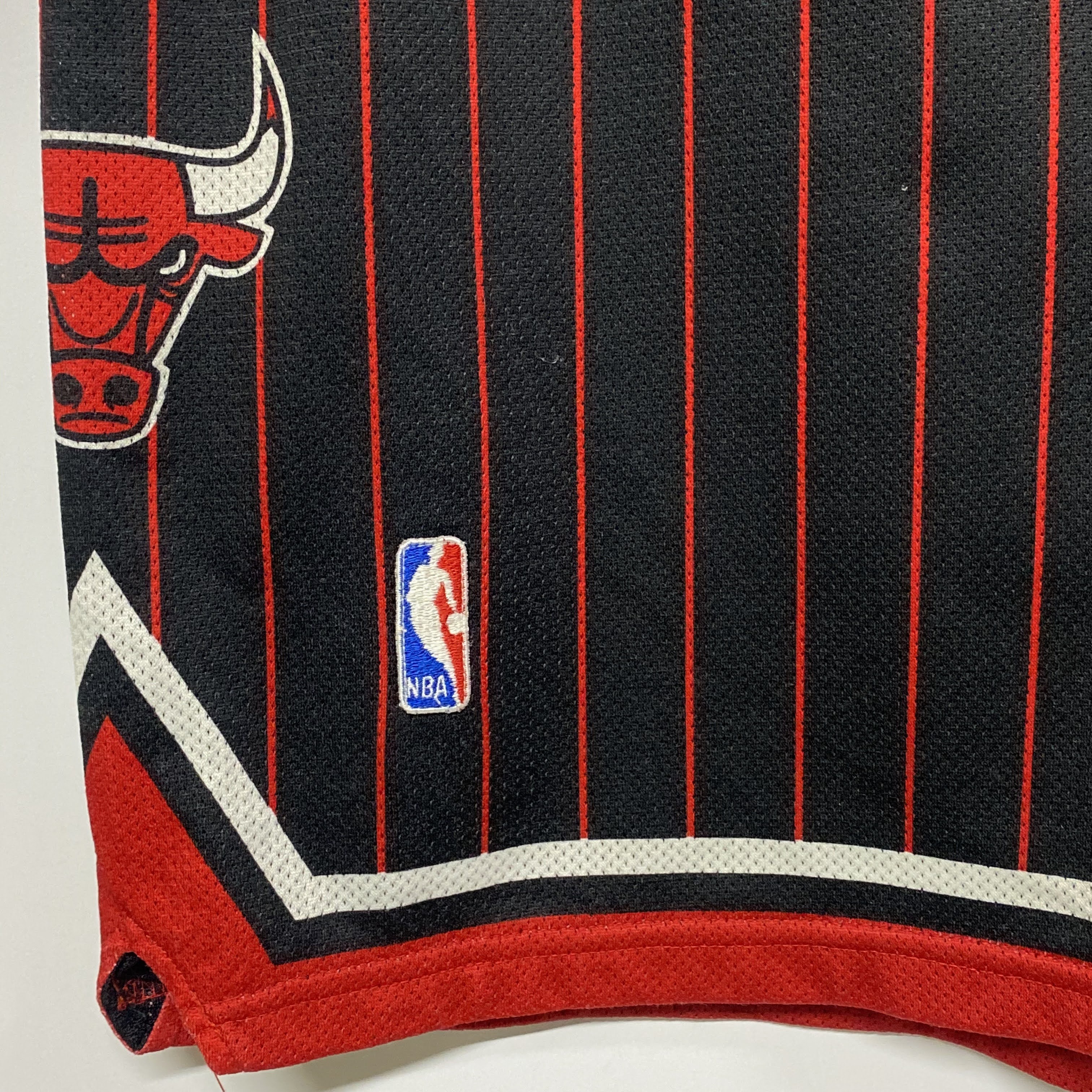 90年代 Usa製 チャンピオン Champion Nba Chicago Bulls シカゴブルズ ゲームパンツ バスケットボールショーツ ショートパンツ Cave 古着屋 公式 古着通販サイト