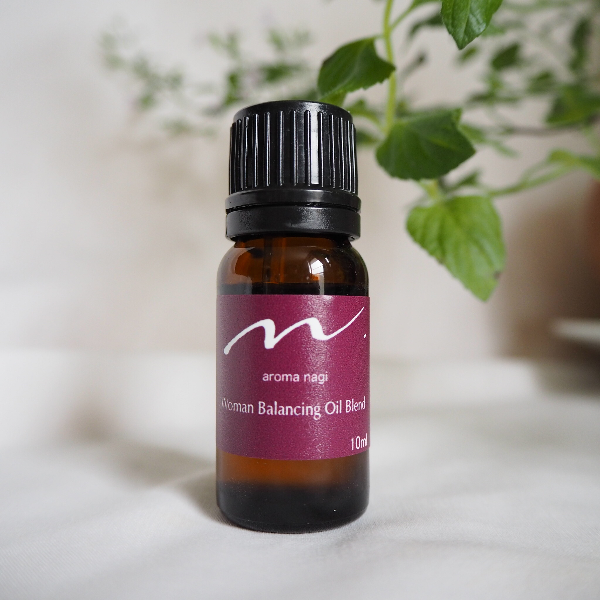 ウーマンバランシングブレンド精油10ml Aroma Nagi Aroma Nagi