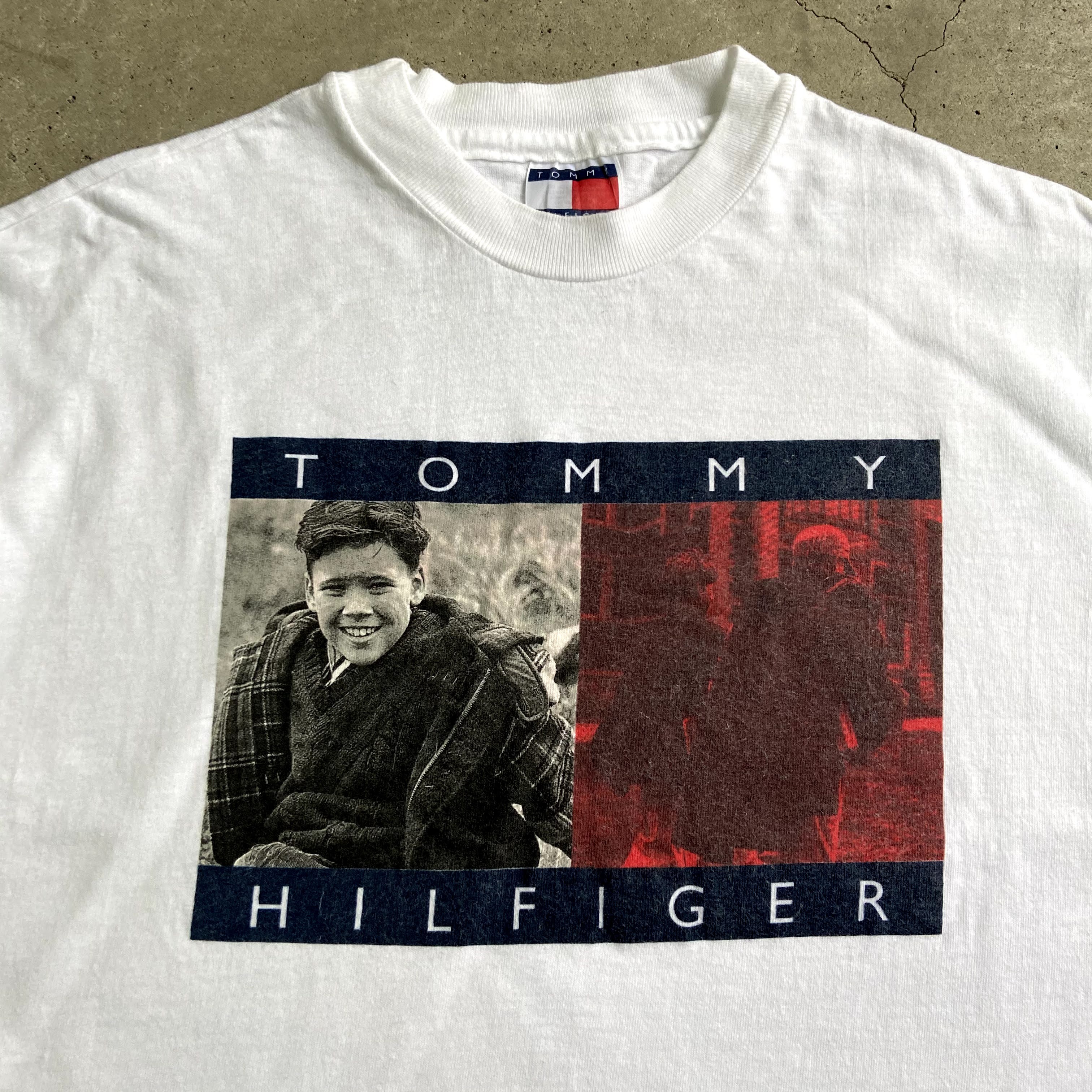 90年代 Usa製 Tommy Hilfiger トミーヒルフィガー ビッグフラッグロゴ フォトプリントtシャツ メンズxl 古着 90s ビンテージ ヴィンテージ シングルステッチ ホワイト 白 Tシャツ Cave 古着屋 公式 古着通販サイト