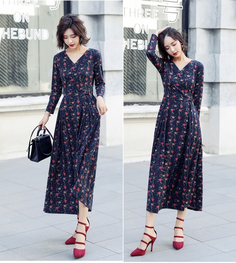 新商品 花柄 長袖ワンピース ロング丈 小花柄 花柄ワンピース 秋 ネイビー ワンピース ロング 長袖 花柄ワンピース 結婚式 パーティー ワンピース ロング丈 ワンピース 大きいサイズ フレア ワンピース 秋 大きいサイズ デート お出かけ 送料無料 韓国レディース