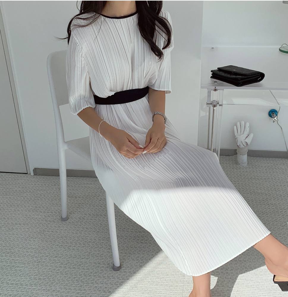 韓国レディースファッション 6740 プリーツワンピース 真っ白 ワンピース リボン ロングスカート 大人女子 お洒落 人気プチプラレディース韓国 ファッション新作通販 Aliceholly アリスホーリー