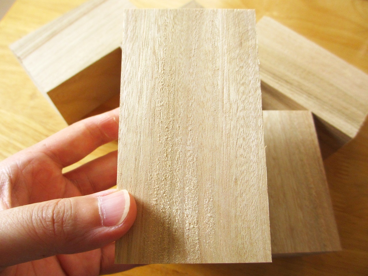 木彫り用木材 クスノキ 木彫りのぬいぐるみ